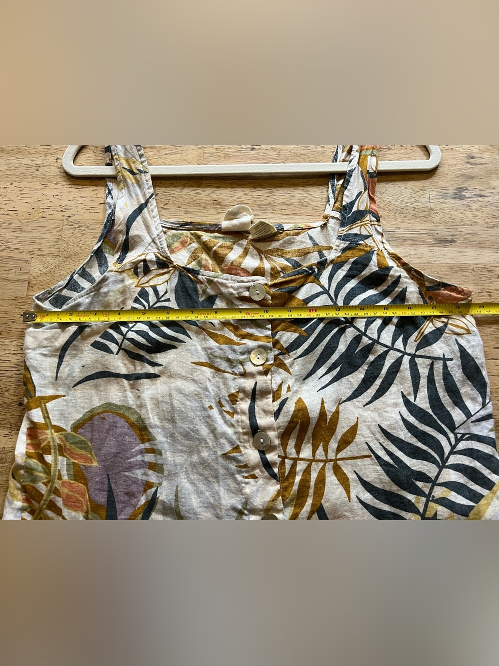 Button Front Tropical Print Tank Top 100% Linen - Picture 7 of 13